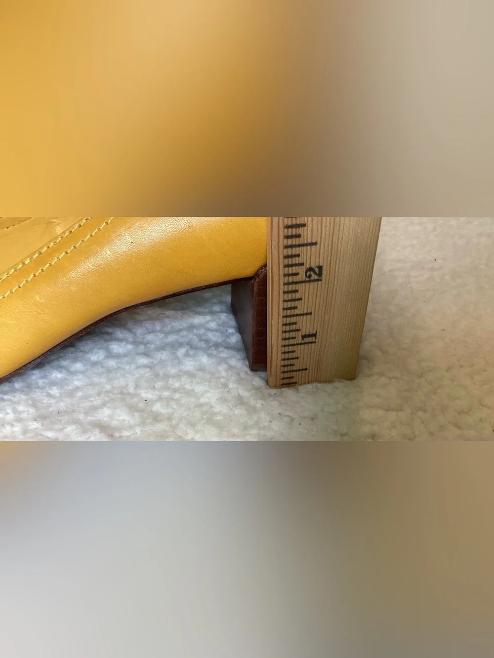 Tory Burch Size 9.5 Mustard Leather Logo Bow Pumps Low Heel Preppy Classic